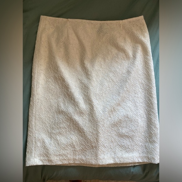 Albert Nipon‎ Skirt - Picture 2 of 3